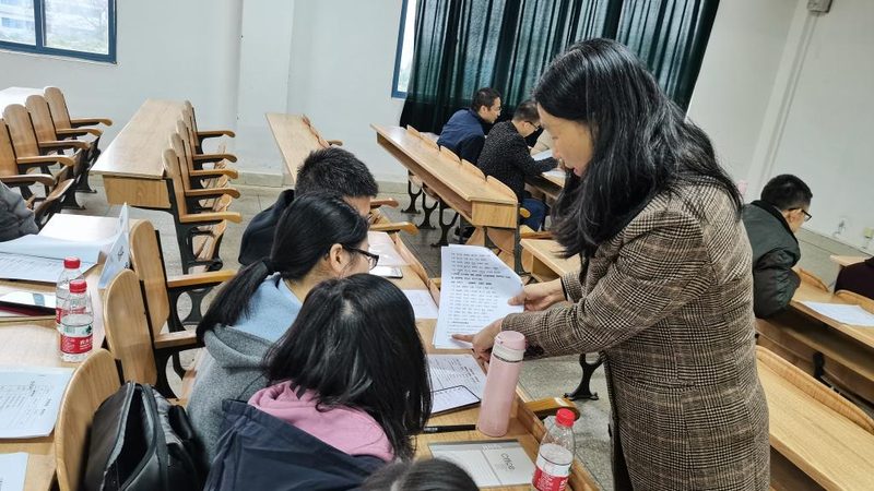 高压电工证培训，揭秘取证时间与关键要素